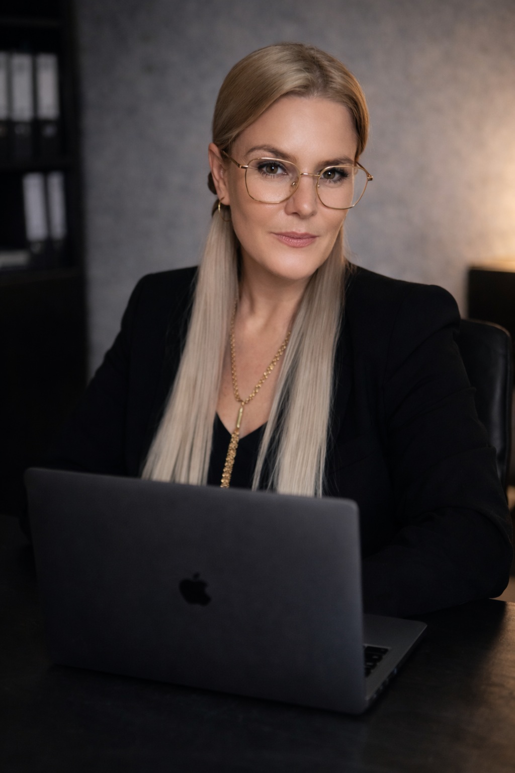 Nadine Jakob – Lead Auditorin, KI-Managerin und Autorin